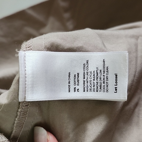 Kate Spade Saturday Paper Bag Belted Shorts Khaki Women's Medium - Picture 7 of 7